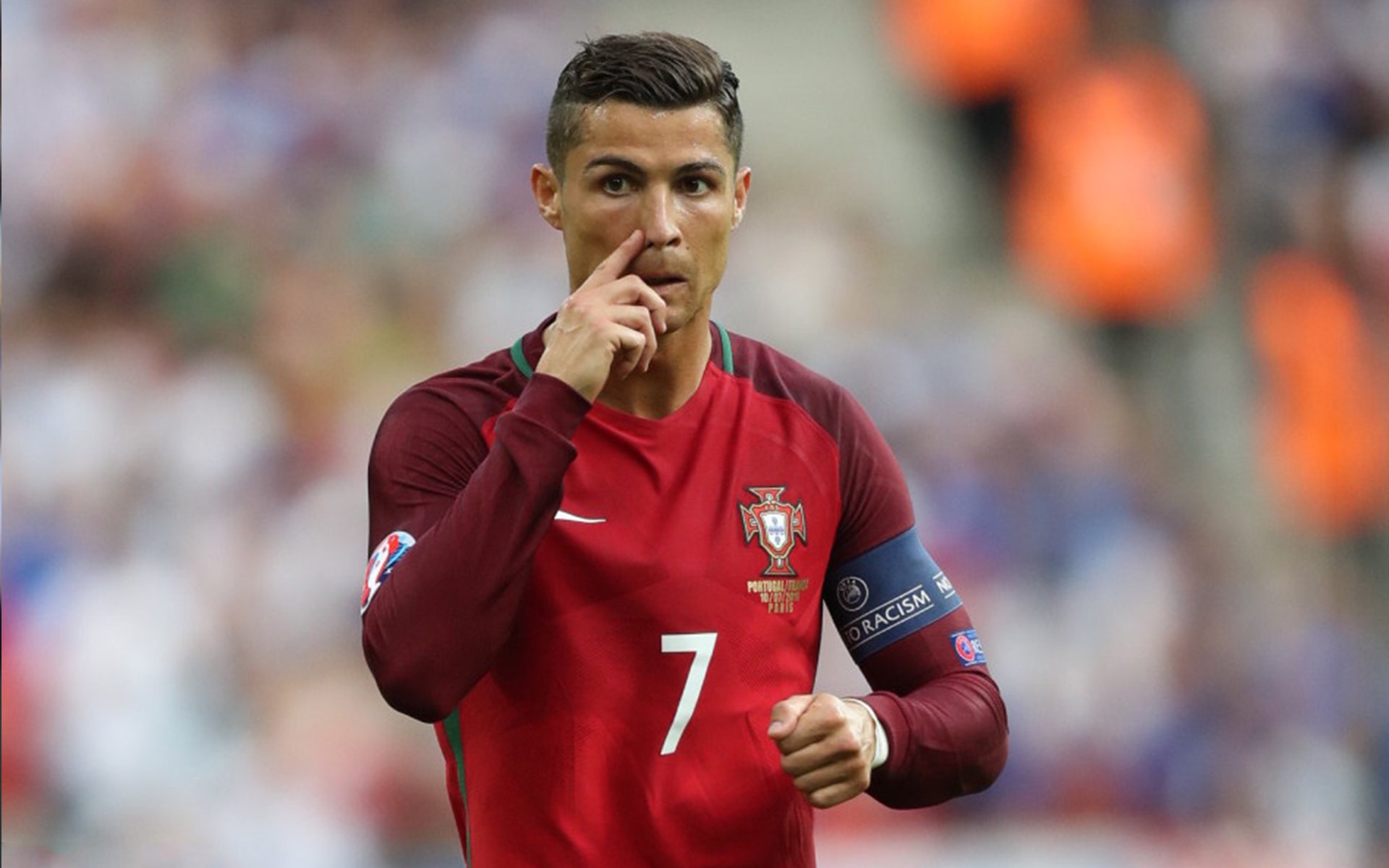 “校园足球联赛火热进行，激发青少年足球兴趣”，全国青少年校园足球特色学校汇报材料